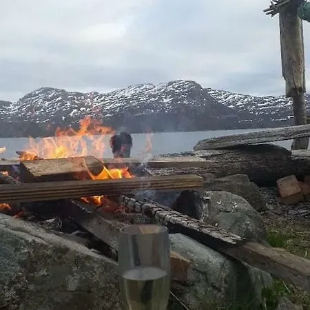 Feriehus House By The Ocean With Beautiful View